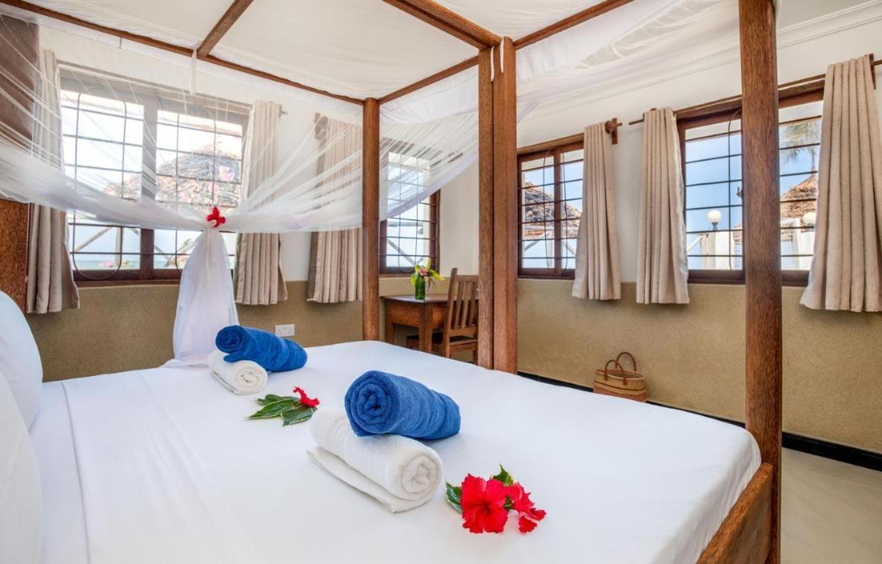 Amber Bed & Breakfast Pongwe